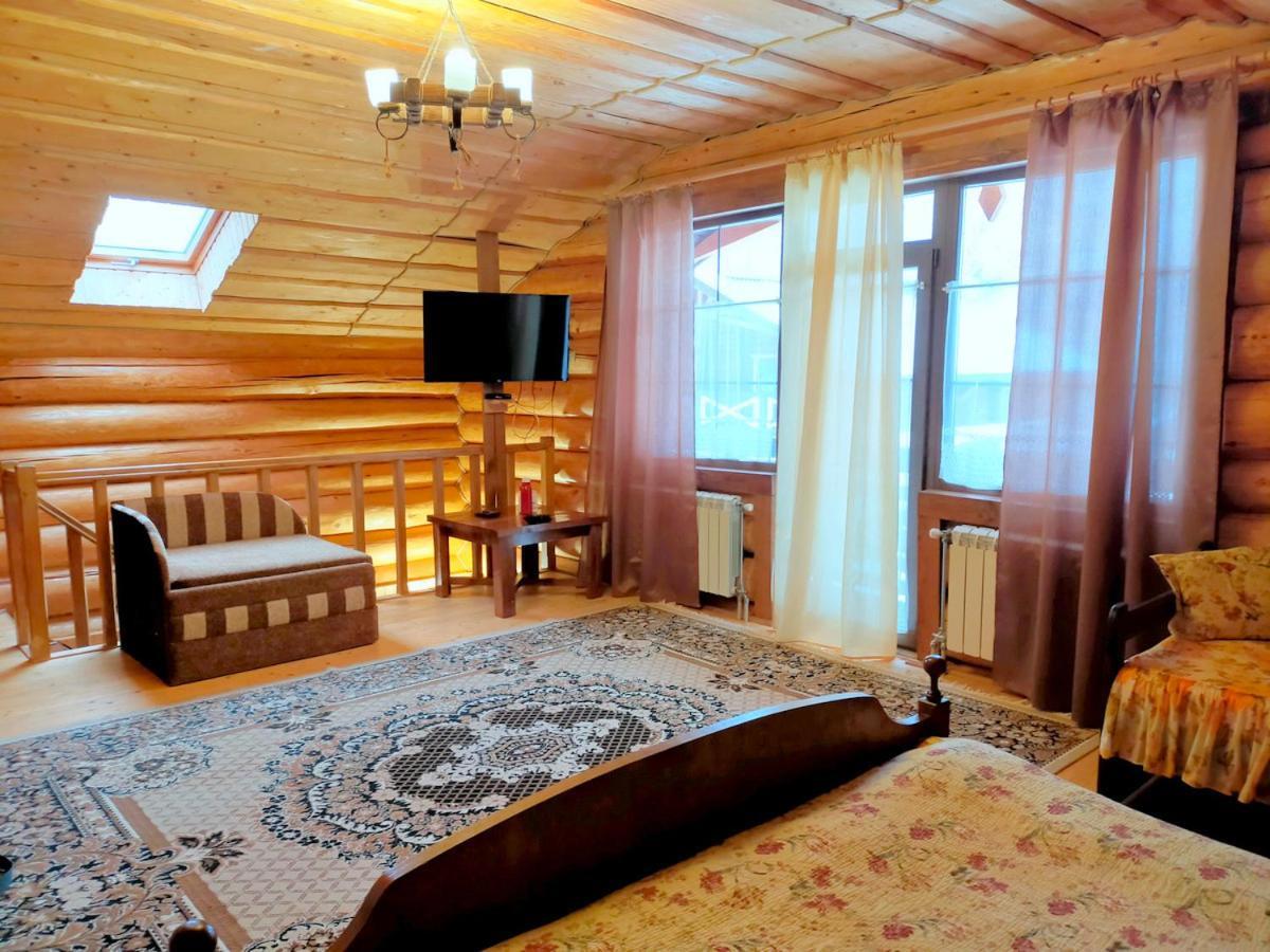 U Druziv Hotel Polyana  Ngoại thất bức ảnh